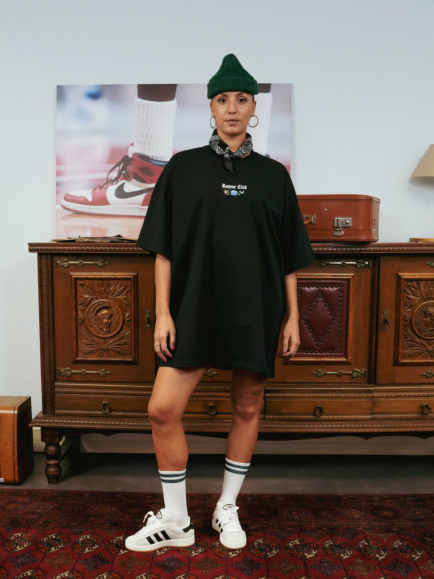 T-shirt Nefertiti Black - Rosyne Club