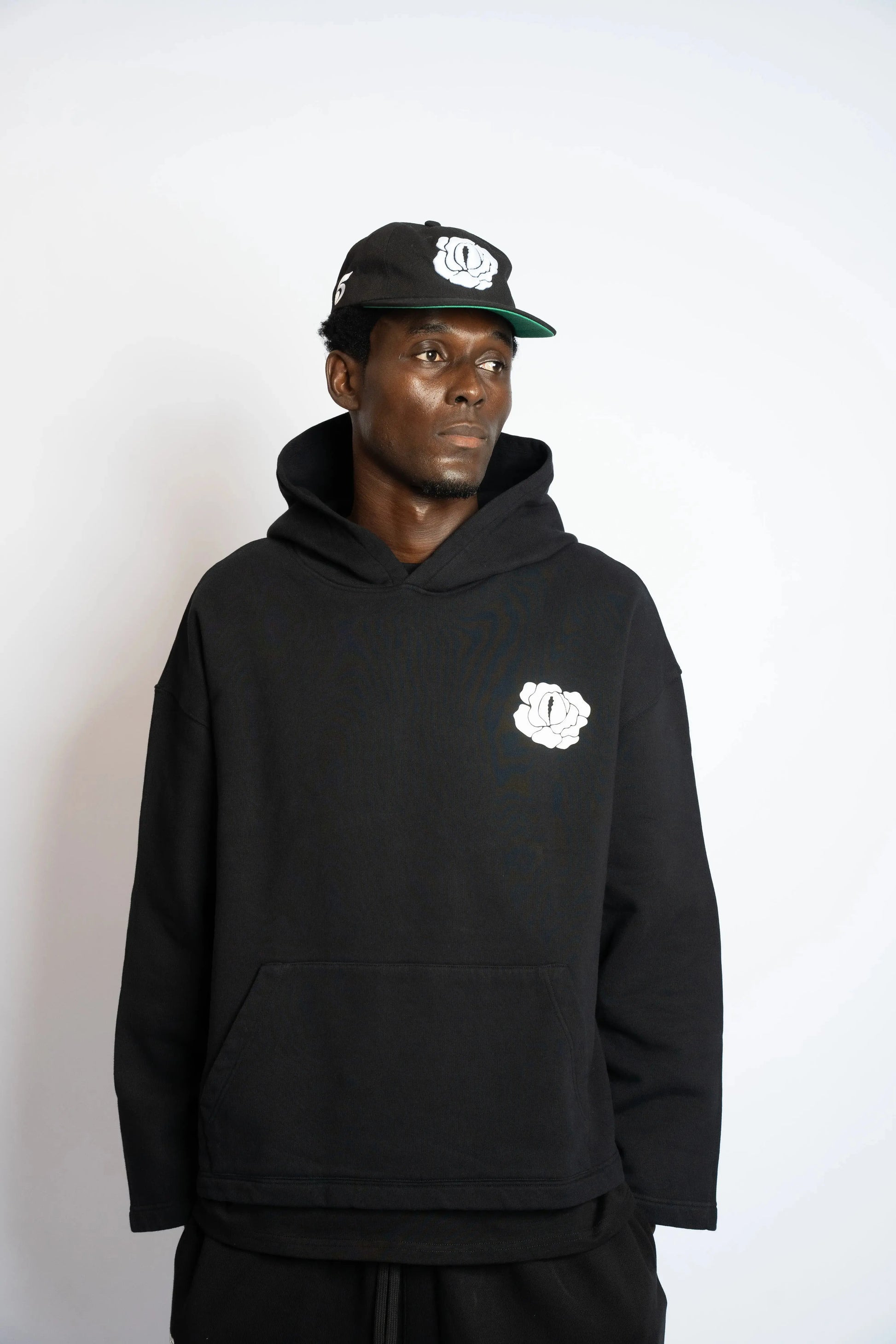 Black Hoodie Boxy Club rosyneclub